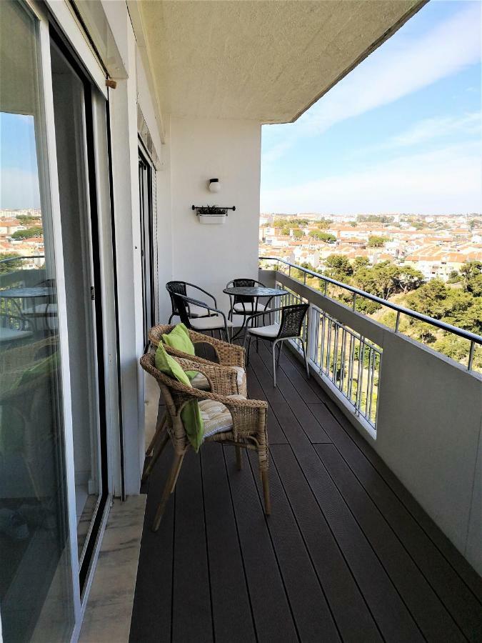 Superb View Over Cascais And The Ocean, With Wonderful Balcony Exterior foto